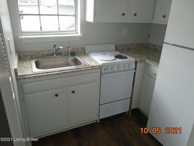 1300 Oakwood Ave-Unit -5 in Louisville, KY - Building Photo - Building Photo