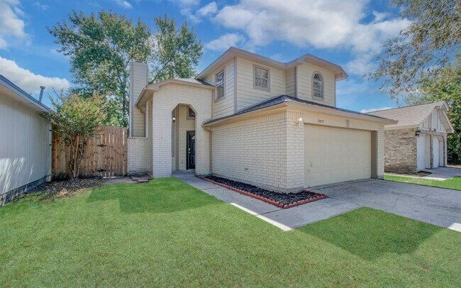 12027 Oakner Dr in Tomball, TX - Building Photo - Building Photo
