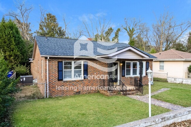 426 Hampton Ave NW in Aiken, SC - Foto de edificio - Building Photo