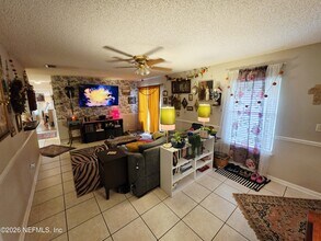 5671 Ellis Trace Dr in Jacksonville, FL - Building Photo - Building Photo