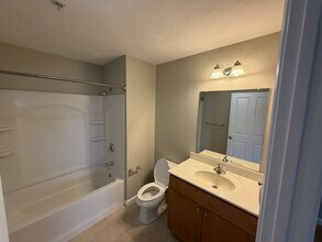 670 Bedford St in Whitman, MA - Building Photo - Building Photo