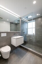 12 Commonwealth Ave, Unit 405 in Boston, MA - Foto de edificio - Building Photo