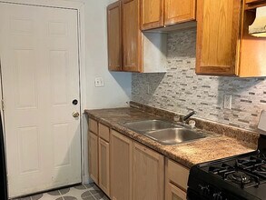 133 St Thomas Ln in Sauget, IL - Building Photo - Building Photo