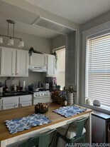 1185 Commonwealth Ave in Boston, MA - Building Photo