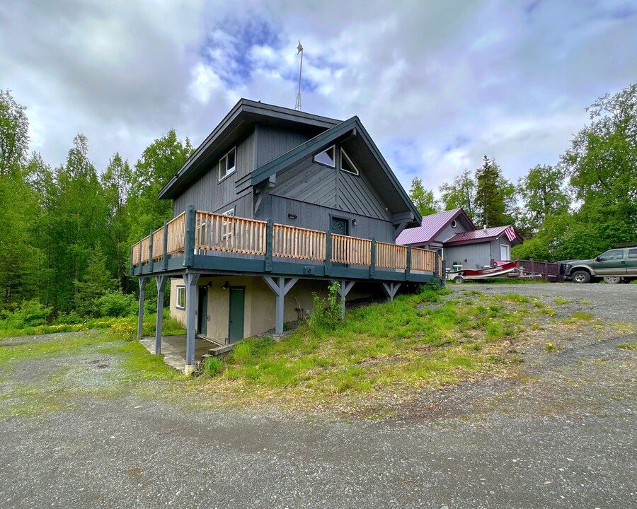 40111 Frogberry St in Kenai, AK - Building Photo