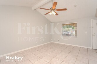 8509 Olympic Ct in Tampa, FL - Building Photo - Building Photo