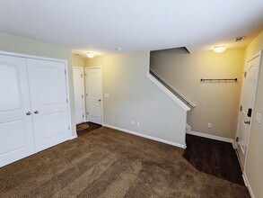 1415 Bloomington Blvd in Columbus, OH - Building Photo - Building Photo