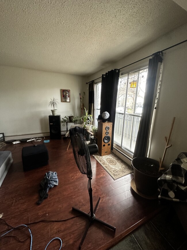 9923-281 81 Ave NW in Edmonton, AB - Building Photo - Building Photo