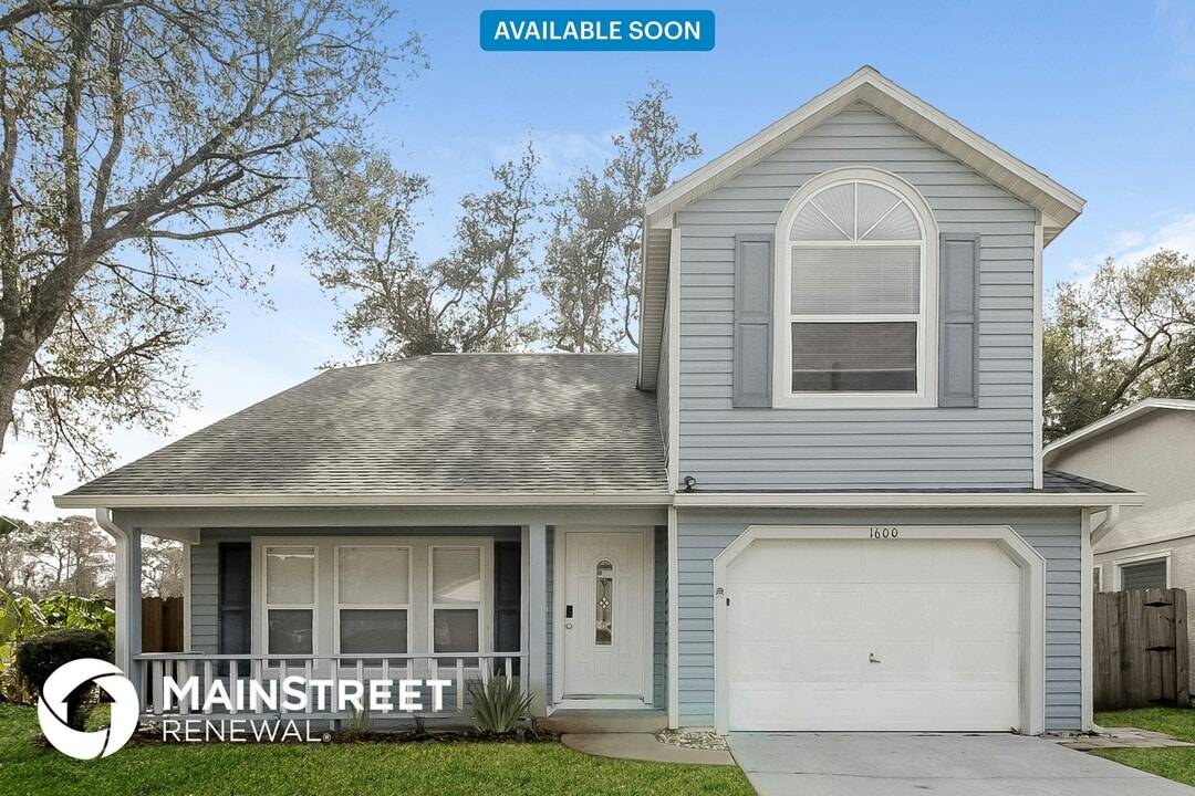 1600 Taylorwood Dr in Port Orange, FL - Building Photo