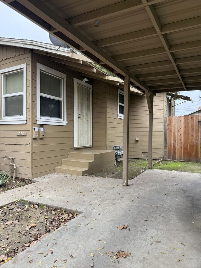 property at 1036 W 20th St