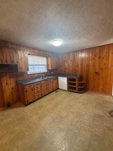 5600 Paula Rd NE in Knoxville, TN - Building Photo - Building Photo