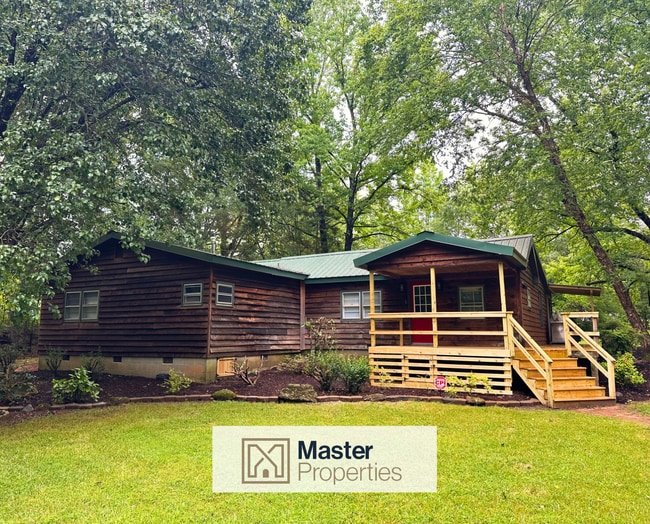 property at 471 Chapel Rd