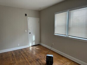42 Henrietta St in Rochester, NY - Building Photo - Building Photo