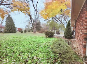 9502 E 600 S in Zionsville, IN - Building Photo - Building Photo