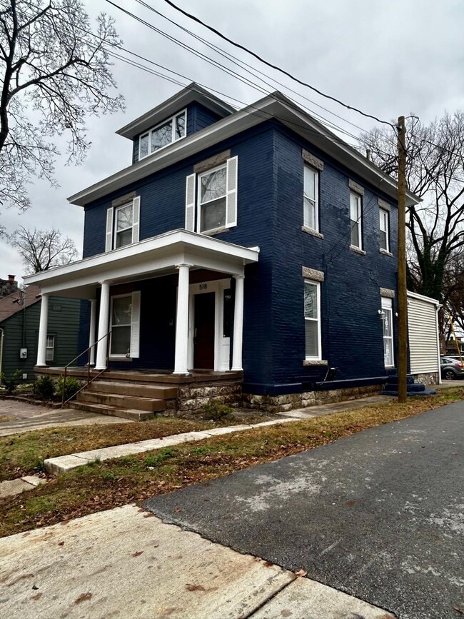 518 E 13th Ave in Bowling Green, KY - Foto de edificio - Building Photo