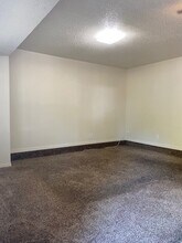 121 N McDonald Ave in DeLand, FL - Building Photo - Building Photo
