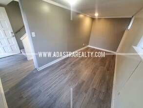 9414 Ballentine St in Overland Park, KS - Building Photo - Building Photo