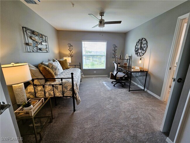property at 5427 Double Eagle Cir
