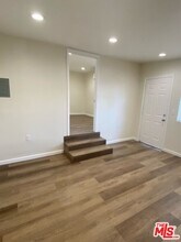 1404 Hollister St in San Fernando, CA - Building Photo - Building Photo