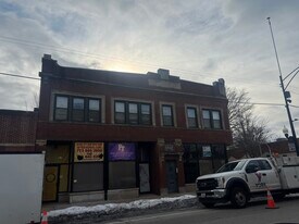 1825 E 79th St in Chicago, IL - Building Photo