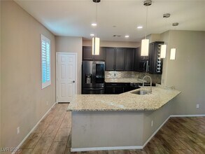 3119 Biccari Ave in Henderson, NV - Building Photo - Building Photo