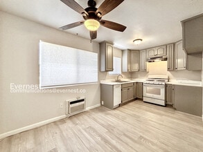 522 Serrano Ave in Los Angeles, CA - Building Photo - Building Photo