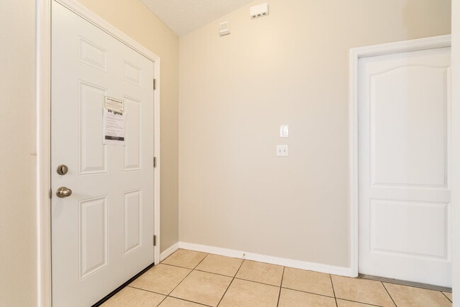 14816 Windy Mt Cir in Clermont, FL - Building Photo - Building Photo