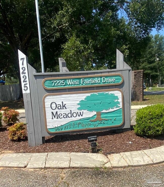 property at 7225 W Fairfield Dr