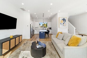 1807 Lee St in Houston, TX - Building Photo - Building Photo