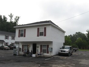 Majestic Townhomes in Hot Springs, AR - Building Photo - Building Photo