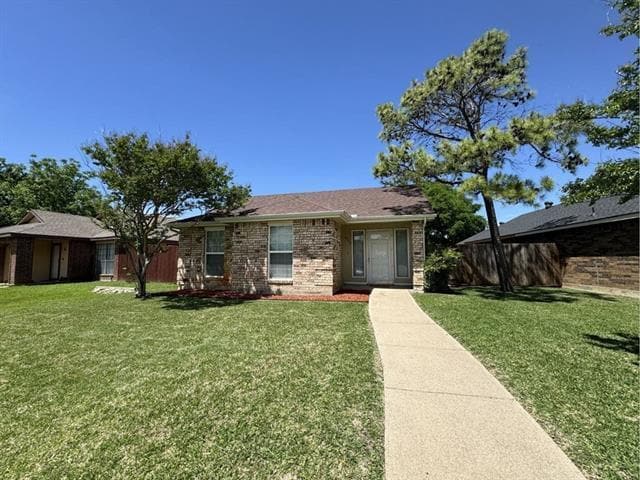 property at 4729 Jasmine Dr