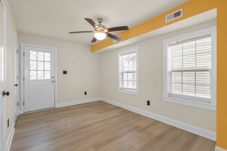 533 37th St in Norfolk, VA - Building Photo - Building Photo