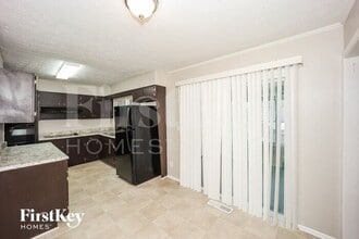2521 Southaven Dr in Ellenwood, GA - Foto de edificio - Building Photo