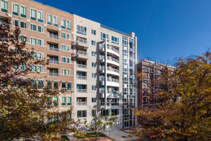 Joud Residence in Washington, DC - Foto de edificio - Building Photo