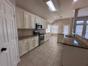 5998456049 A in Missouri City, TX - Building Photo - Building Photo