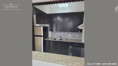 234 King St W in Hamilton, ON - Building Photo - Building Photo