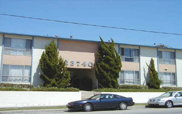 Arlington II Apartments in Torrance, CA - Foto de edificio