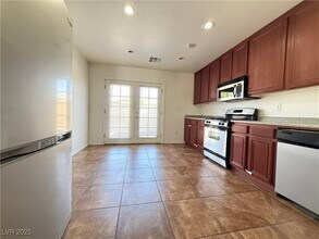11087 Deluna St in Las Vegas, NV - Building Photo - Building Photo