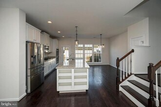 208 Freesia Ln in Stafford, VA - Building Photo - Building Photo