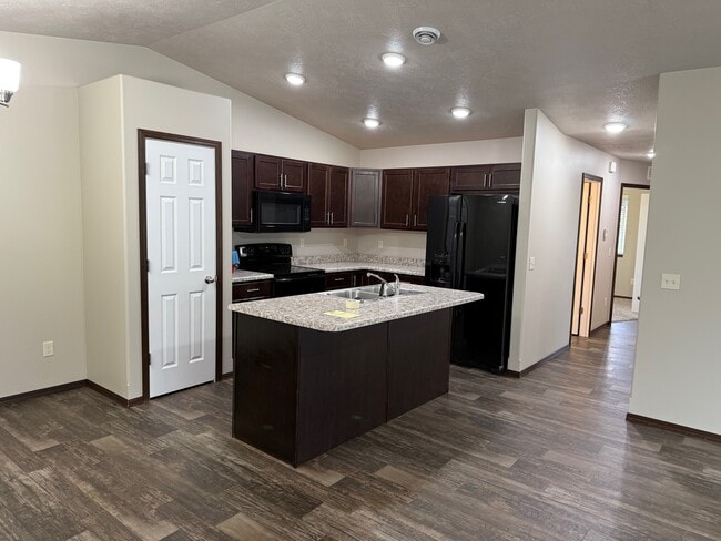 property at 300 E Ivy Rd