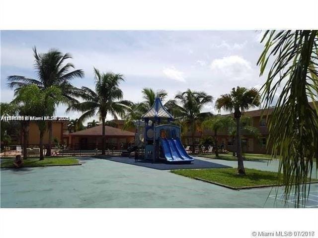 95 NE 41st St in Oakland Park, FL - Building Photo - Building Photo