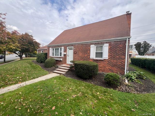 432 Herricks Rd in Mineola, NY - Building Photo - Building Photo