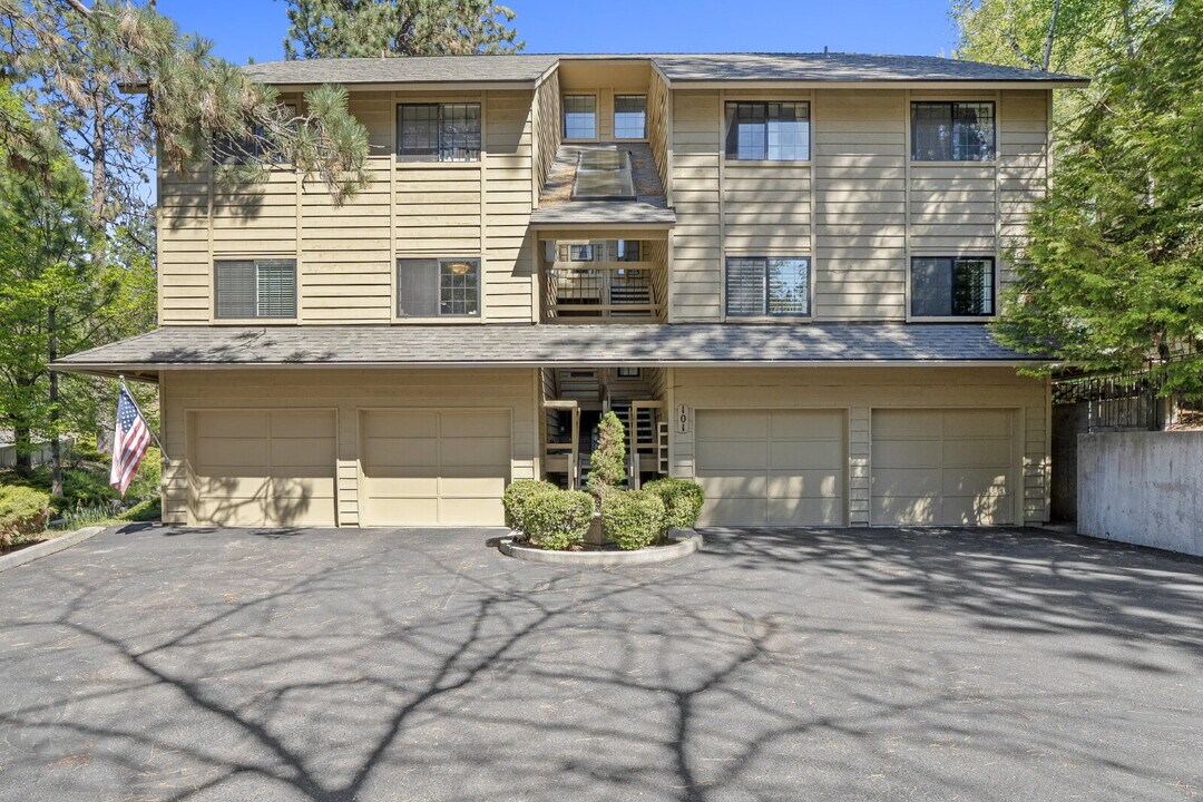 101 S Neyland Ave in Liberty Lake, WA - Building Photo