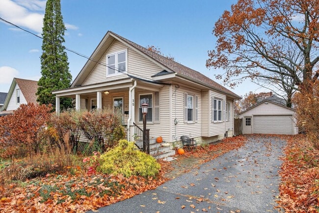 property at 35 Everett Ave