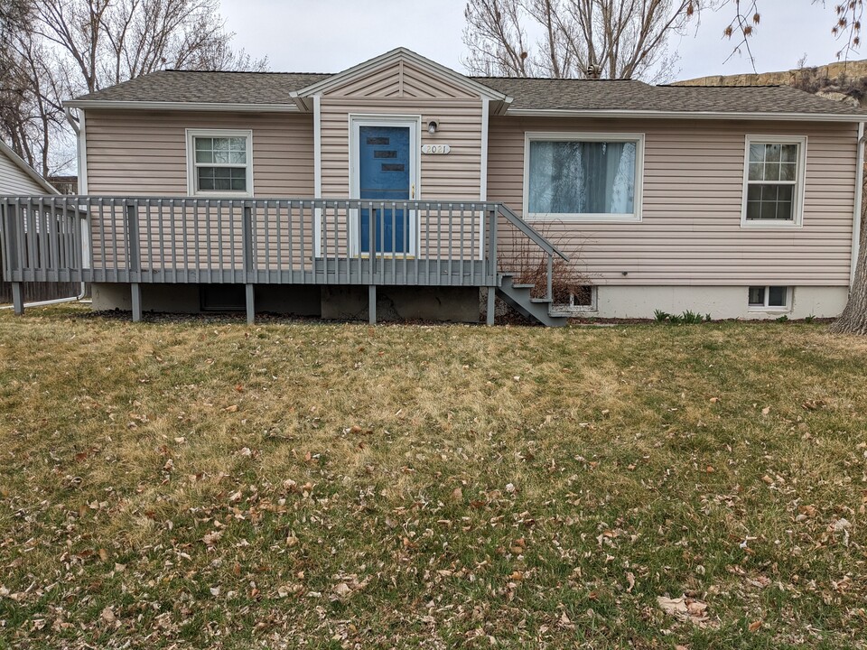 2021 11th Ave N, Unit Lower-level in Billings, MT - Building Photo