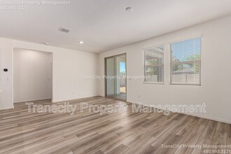 36420 W San Alvarez Ave in Maricopa, AZ - Building Photo - Building Photo