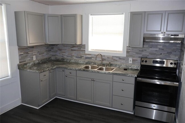 1919 W Union St in Tampa, FL - Building Photo - Building Photo