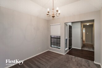 2512 Meadowview Dr in Corinth, TX - Building Photo - Building Photo