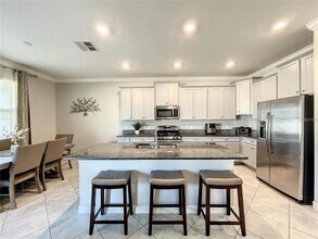 25115 Lambrusco Loop in Lutz, FL - Building Photo - Building Photo