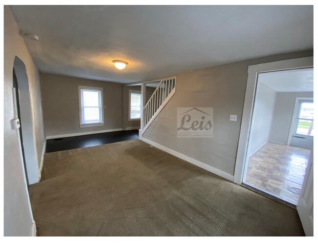 property at 618 Sweitzer St